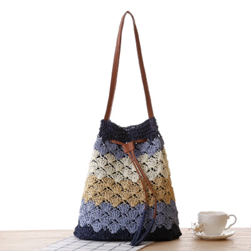 

College wind chili color striped straw bag tassels shoulder knit bag fashion bucket travel vacation beach leisure bag