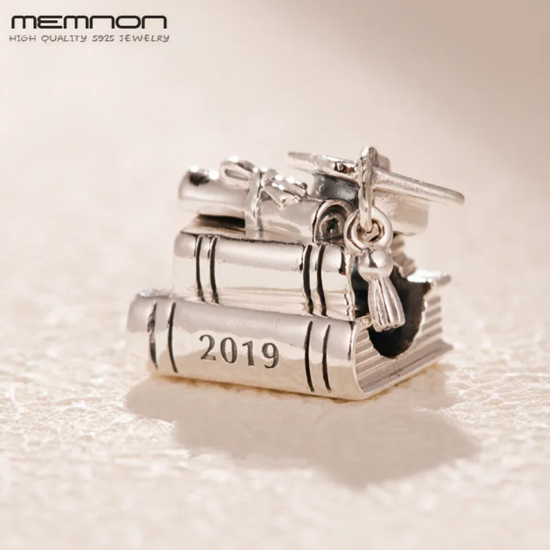 

100% 925 Sterling Silver 2019 Cap Book Scroll Charms fit Original charm beads bracelets bangles DIY gift to mom fine jewelry