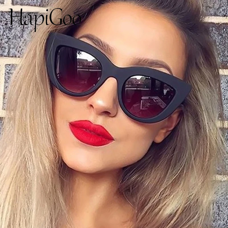 

HAPIGOO New Cat Eye Sunglasses Women Fashion Ladies Female Brand Designer Cateye Mirror Sun Glasses UV400