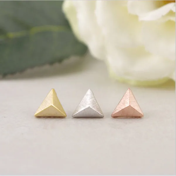 

Fashion stereoscopic equilateral triangle cone stud earrings