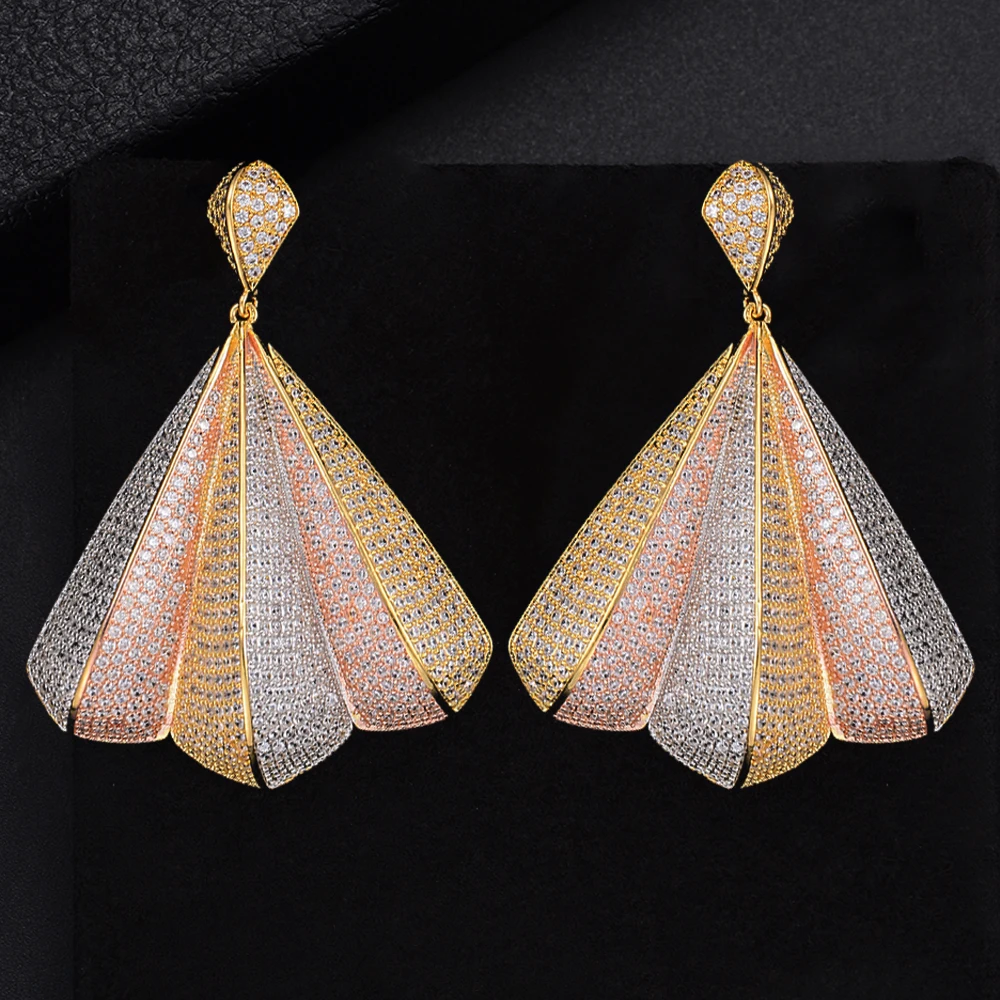 

Luxury Brand Irregular Triangle Fans Shape Full Pave Cubic Zirconia Engagement Party Drop Dangle Earrings Jewelry For Women