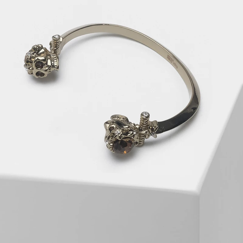 Skull design vintage delicate bangles