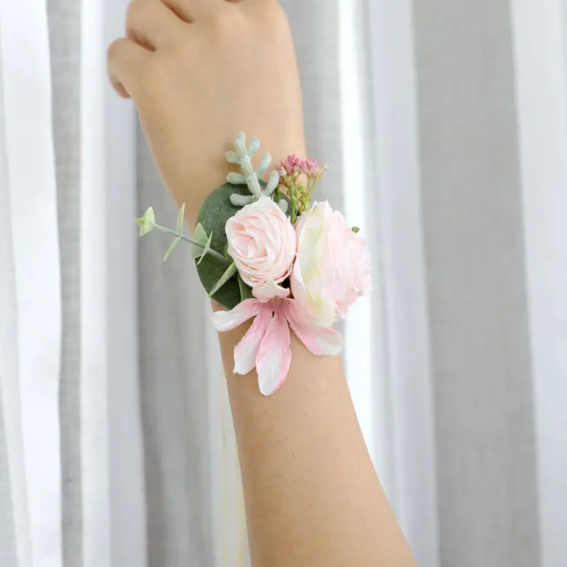 

2019 New Arrival Wrist Corsage Pearls Hand Wrist Flower Pink Rose Brooch Silk Hand Corsage Flowers Wedding Bracelet Bridesmaids