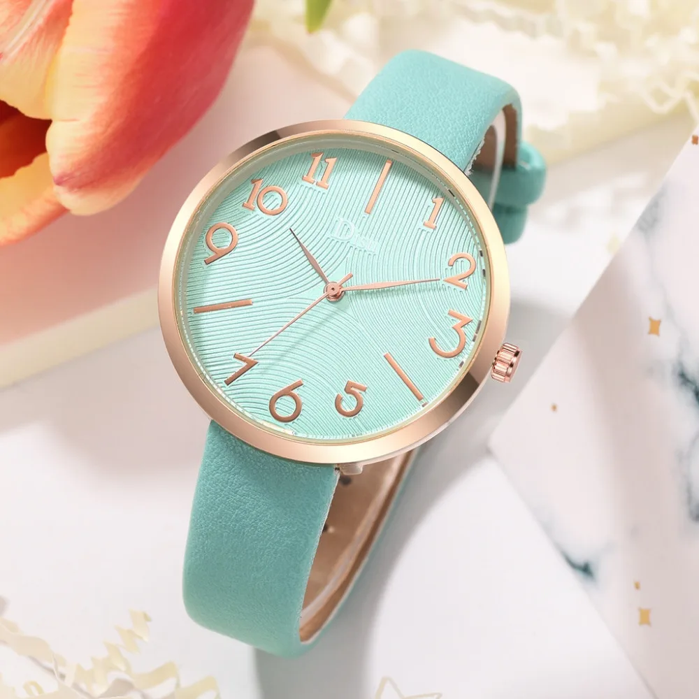 Disu Women's Watches Luxury Fashion Lady Leather Belt Watch Creative Number Analog Quartz Watch Montre femme Simple Clock