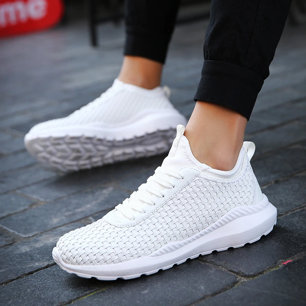 

Men's Vulcanize Shoes Running Comfortable Sport Athletic Outdoor Cushioning Sneakers Walking Jogging Soft breathable mesh Adult