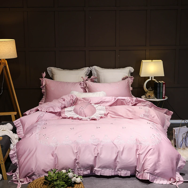

4/6Pcs Luxury Egypt cotton French Romance Bedding Set Embroidered Ruffles Duvet Cover Set Bed Sheet Pillowcases Queen King Size