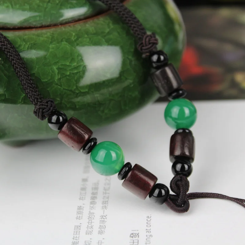 

original design Handmade rope Using the pendant match green agate and black agate beads and wood