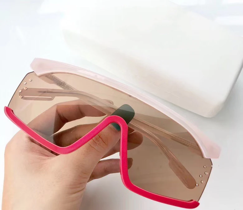 New Cat Eye Goggles Sunglasses Men Women 2019 Luxury Brand Fashion One Piece Red Blue Colorful Oversized Sunglasses Shades UV400 New Cat Eye Goggles Sunglasses Men Women 2019 Luxury Brand Fashion One Piece Red Blue Colorful Oversized Sunglasses Shades UV400