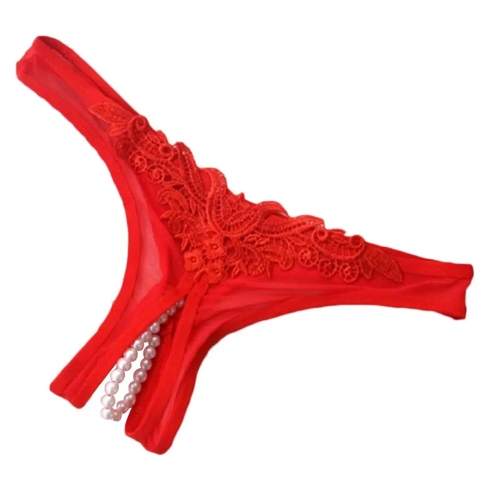 Стринги открой. Трусы стринги. Мини трусы женские прозрачные стринги. Мужские трусы стринги. Женские стринги на люстре.