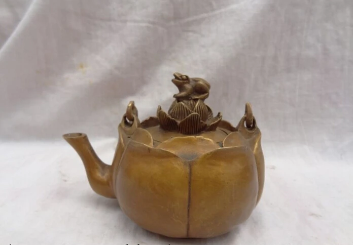 

S4721 China Bronze Buddhist Auspicious Lotus FengShui Jump Frog Statue Wine Pot Teapot D0317