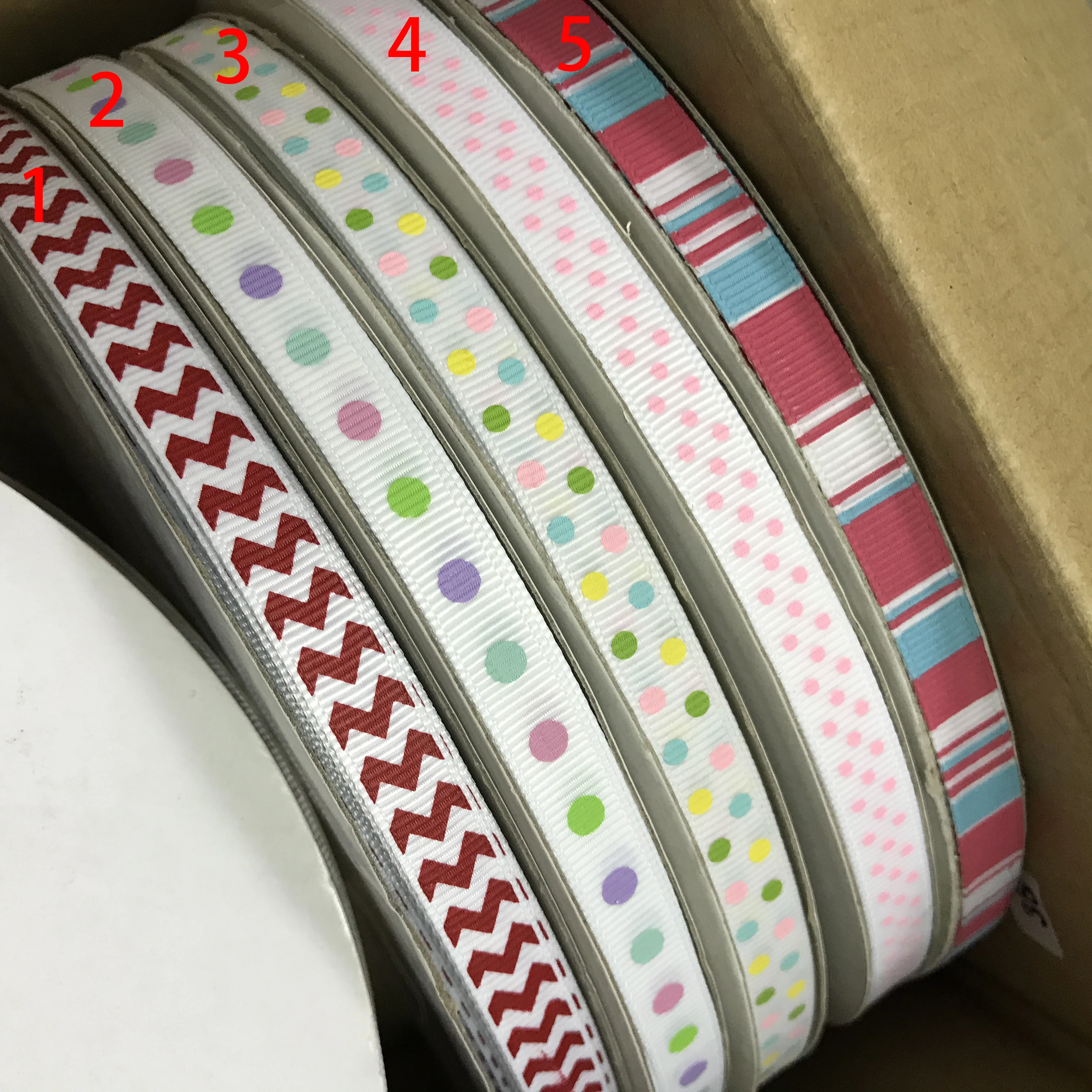 Сумасшедший скидка 3/8 'Ə мм Красочные Chevron Dot Стипе печатных Grosgrain ленты для
