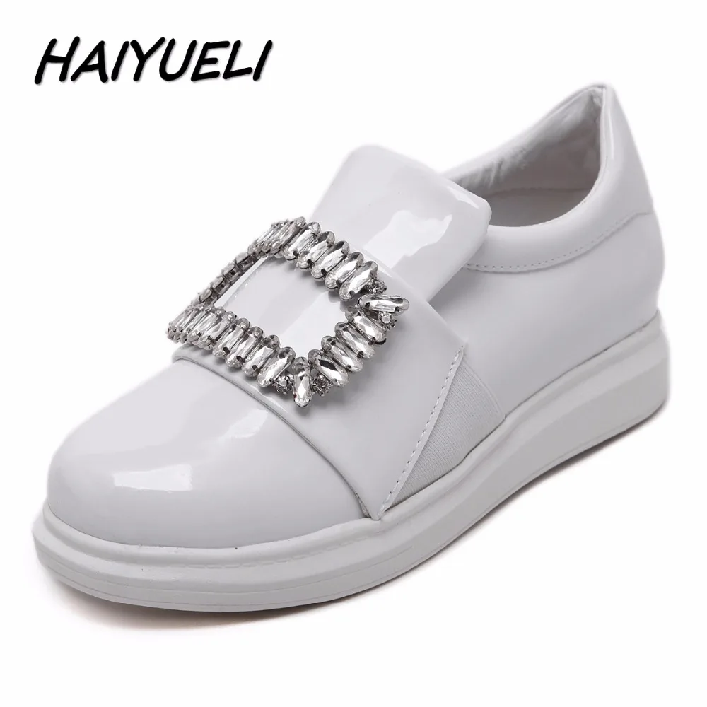 

HAIYUELI New women casual flat shoes woman round toe fashion rhinestone slip on lazy loafers boats shoes size 35-40 red white