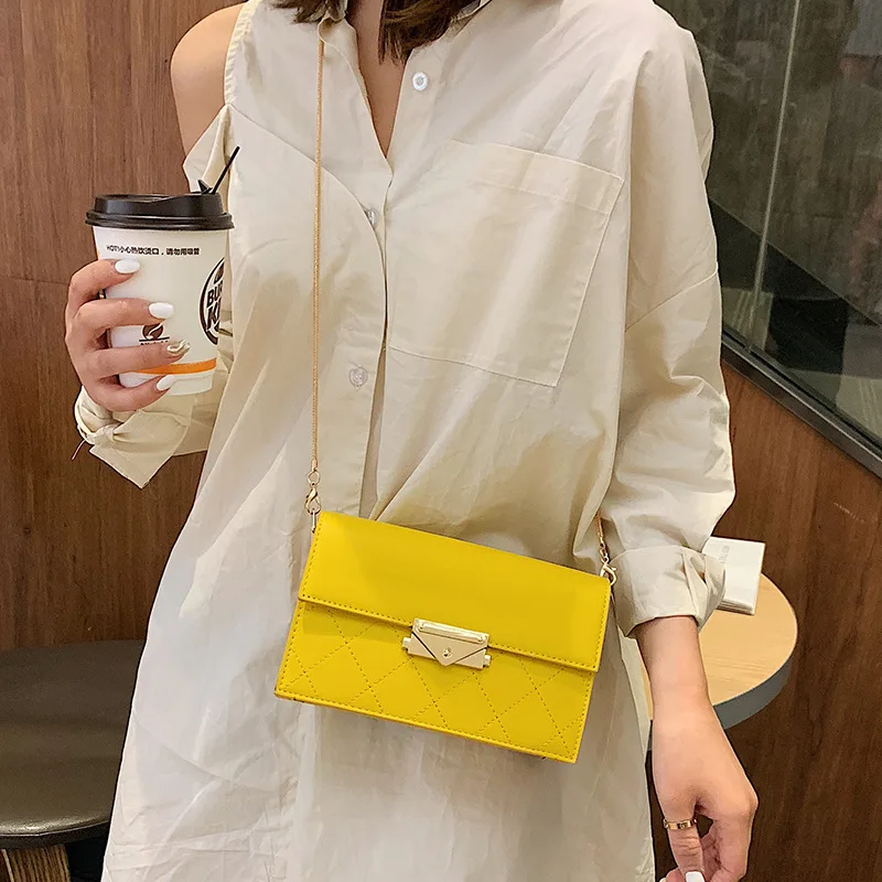 

Hot Kind of Small bags Korean Edition Fashion Slant-span Single-shoulder Small Square bags Lock Chain Single-shoulder bags