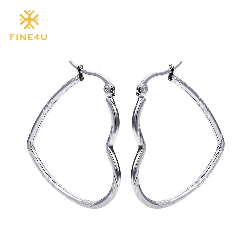 

2018 New FINE4U E026 316L Stainless Steel Hoop Earrings Heart Earrings For Women Wedding Jewelry Gold/Silver Color Earrings