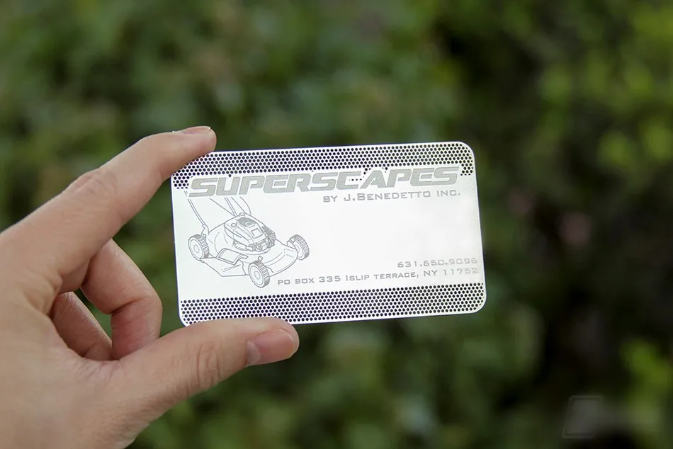 Персонализированные цифровые holed пробивные качественные визитные карточки из нержавеющей стали