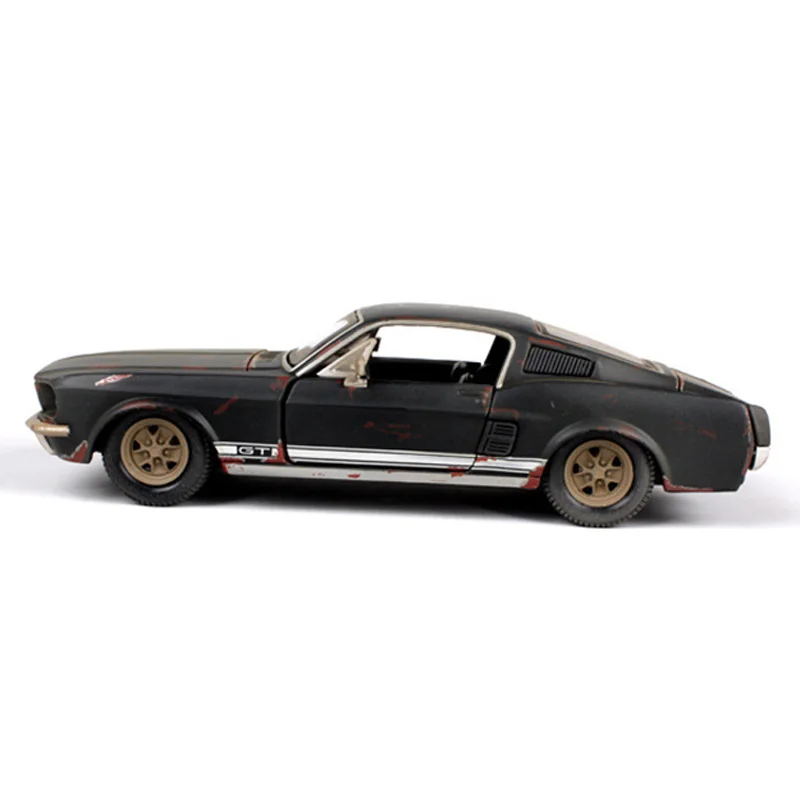 Детские игрушки Maisto 1:24, старая версия 1967, Mustang GT, черные спортивные гоночные машины, 1/24 сплав, литая под давлением модель автомобиля, игрушки для коллекции