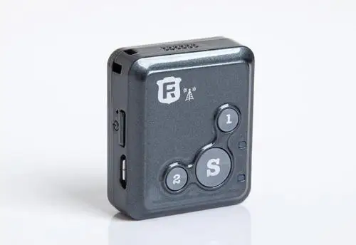 Маленькие дети gsm/gprs трекер sim карты с микрофоном Детские RF V18 бесплатной