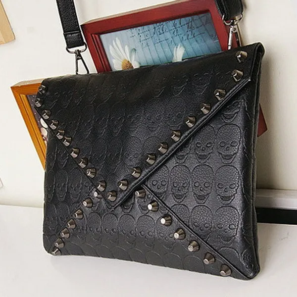 1PC New 2016 Fashion Korean Designer Rivet Envelope Single Shoulder Women Bags Skull Clutch Crossbody Punk Brand Handbags 870328