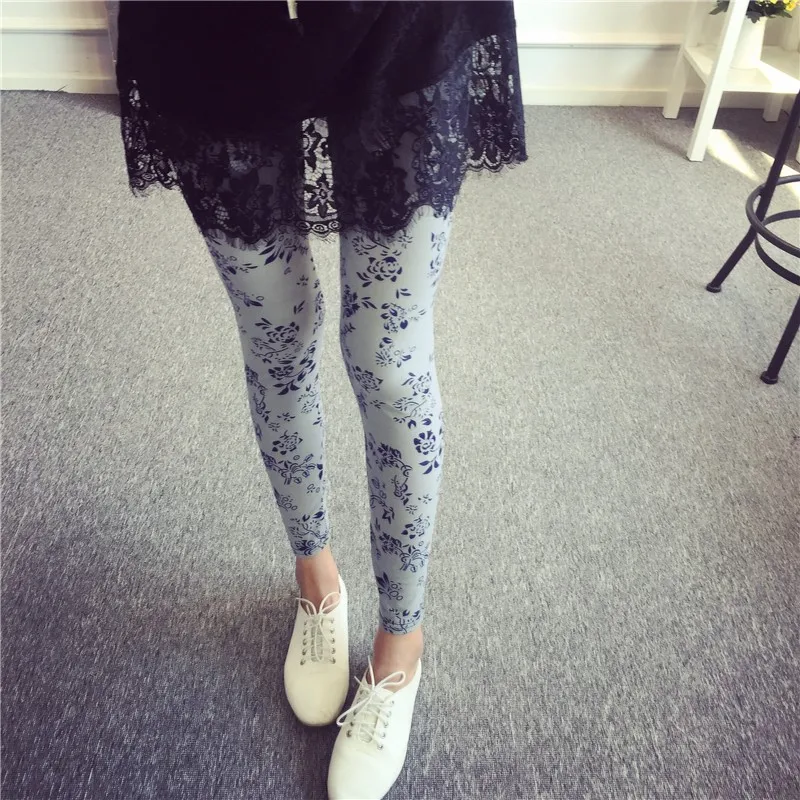 2790385686_214047807