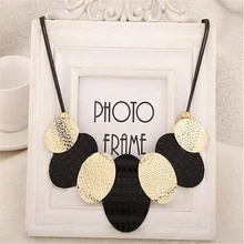Wholesale Choker Necklace With Oval Metal Sheets Pendant Collier Femme Bijoux Women Statement Leather Necklaces Pendants