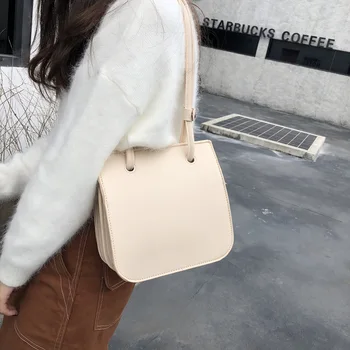 

Multi-layer bag female 2020 spring new Korean fashion wild shoulder slung ins super fire retro organ bag