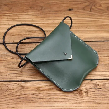 

ALAVCHNV retro custom hardware clamshell messenger bag cowhide envelope bag tassel phone bag C016