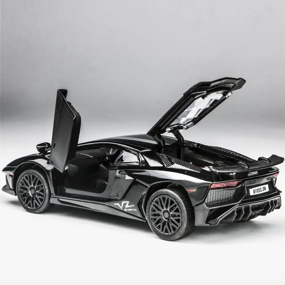  LP770 LP750 1:32 Alloy Diecast Model Vehicles Car Sound Light Pull Back Car Toy Miniature Scale Mod