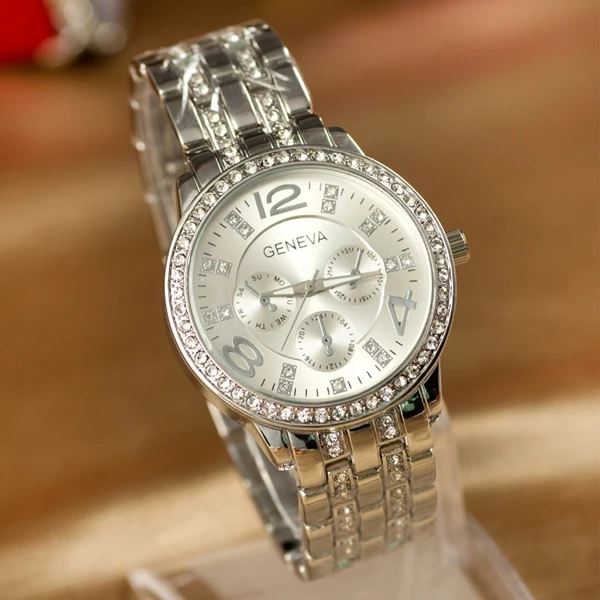 

Hot Sell Gold/Silver Couple Watches Rhinestone Simple Business Wristwatches Diamond Alloy Band Quartz Watches Clock for Adult BH