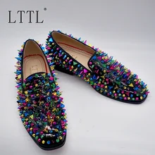 Мужские туфли из лакированной кожи; мужские лоферы ручной работы с разноцветными шипами; Мужские модельные туфли без застежки; дизайнерская брендовая мужская обувь с заклепками