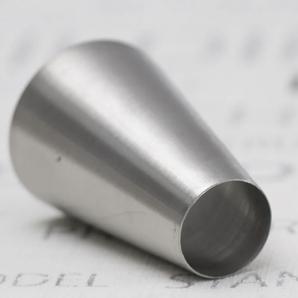 304 Stainless Steel piping nozzles Large Round Metal Flower Cake Cream Decoration Tips Cupcake Cake Cream Decoration 304 Stainless Steel piping nozzles Large Round Metal Flower Cake Cream Decoration Tips Cupcake Cake Cream Decoration
