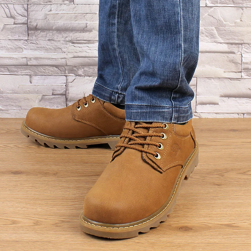 

NORTHMARCH Men Shoes Genuine Leather Breathable Outdoor Casual Shoes Big Size Industrial Shoes Zapatos Hombre Casual Cuero