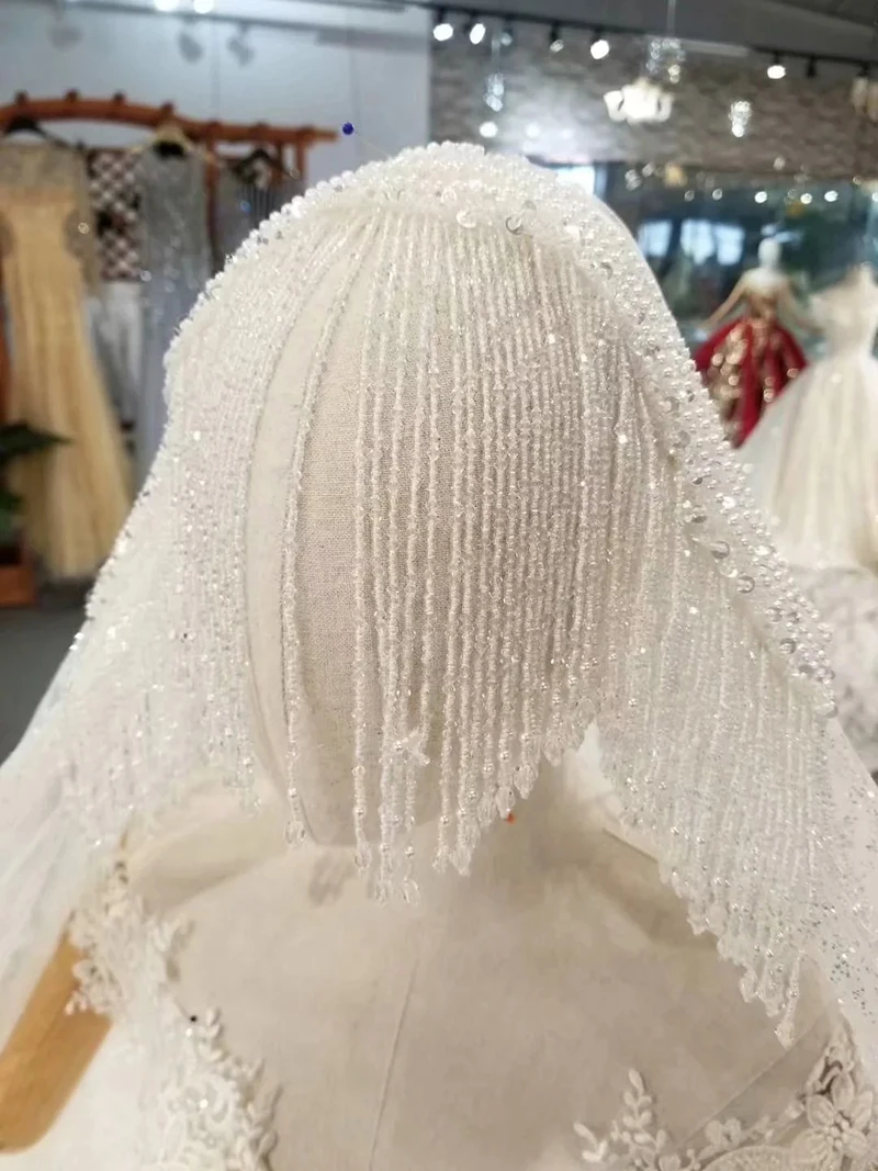 LSS345 Свадебные платья для любимой, с вуалью, с украшением в виде кристаллов, с открытыми плечами, со шнуровкой сзади, свадебные платья, бальное платье