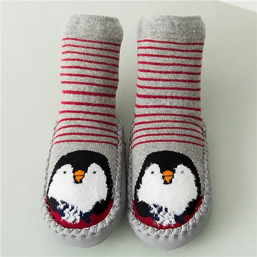Lawadka/Носки детские возраст 1-3 года носки для новорожденных с рисунком; нескользящие кожаные носки-тапочки для малышей - Цвет: gray striped penguin