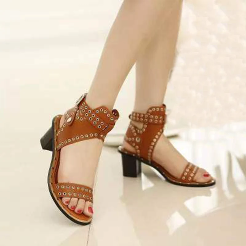 

Summer Sandals Woman 6CM Square High Heels Open Toe Rivet Decor Female Shoes 2019 New Fashion Career Party Wedding Women Sandals