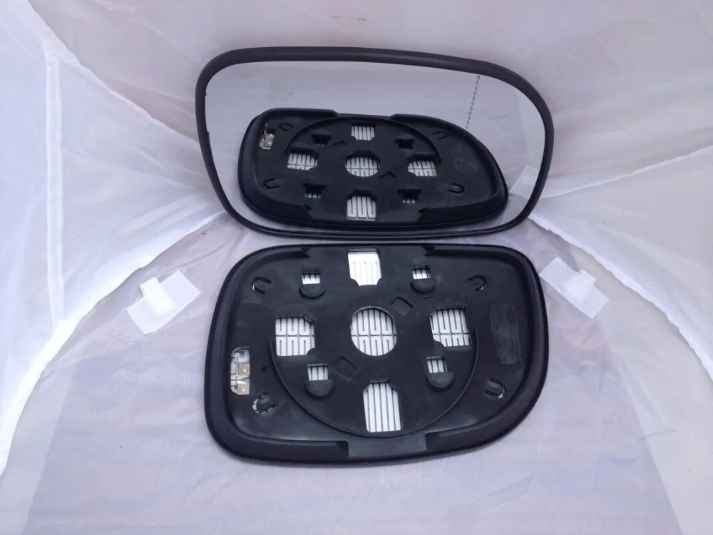 RH side wing mirror glass heated for CHRYSLER VOYAGER 1996 +wing