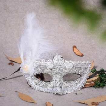 

1 pcs Sexy Venetian Feather Ball Masquerade Mask Billycock Party Eye Masks Masque For Halloween Carnival Party Decoration