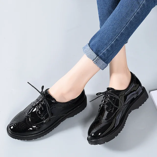 Female Brogue Shoes Women’s Shoes Round Toe British Style Women’s Dress