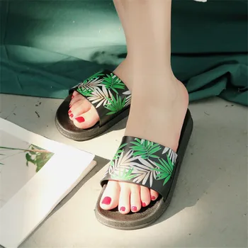

Shoes Woman Slippers Women Men Flat Slides Summer Casual Beach Flip Flops Non-slip Indoor House Home Comfortable Slipper