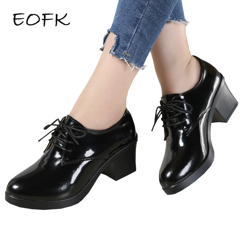 

EOFK Women Derby Shoes Plush Square Heel Brogue Shoes Leather High Heels Wedge Shoes Woman Female Winter Shoes With Fur Pumps