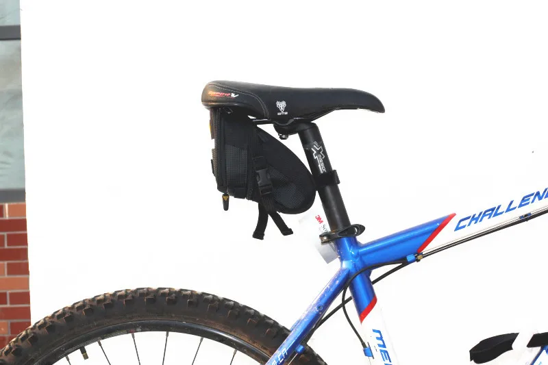 Сумка для сиденья велосипеда Topeak велосипедная среднего размера на танкетке TC2261B