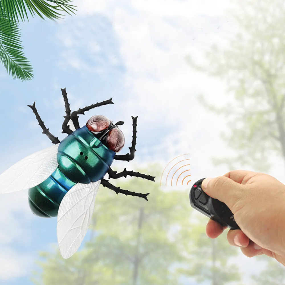 

Plastic Infrared remote control rc animals Fly Prank Insects Joke Scary Bug kids Funny Playing robot toys Dropshipping W530