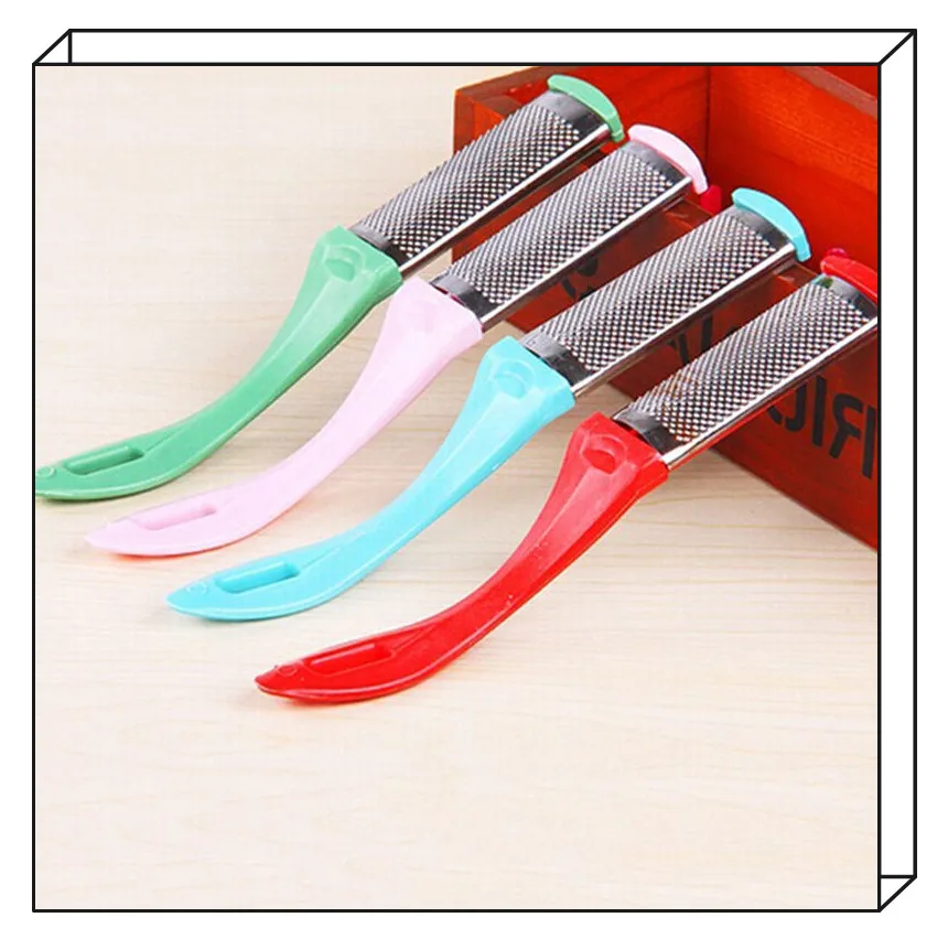 Hot 1pc 17*3.2CM Foot Care Tool Foot Rasp File Scrubber Pedicure Feet Hard Dead Rough Dry Skin Callus Remover Color Random