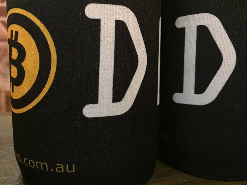 250pcs/lot Custom Your Logo Neoprene Stubby Holders Beer Can Picnic Cooler Thermal Bag Can Holder Drink Sleeve Wedding Gifts