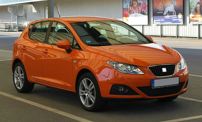 800px-Seat_Ibiza_(6J)111__Frontansicht,_25
