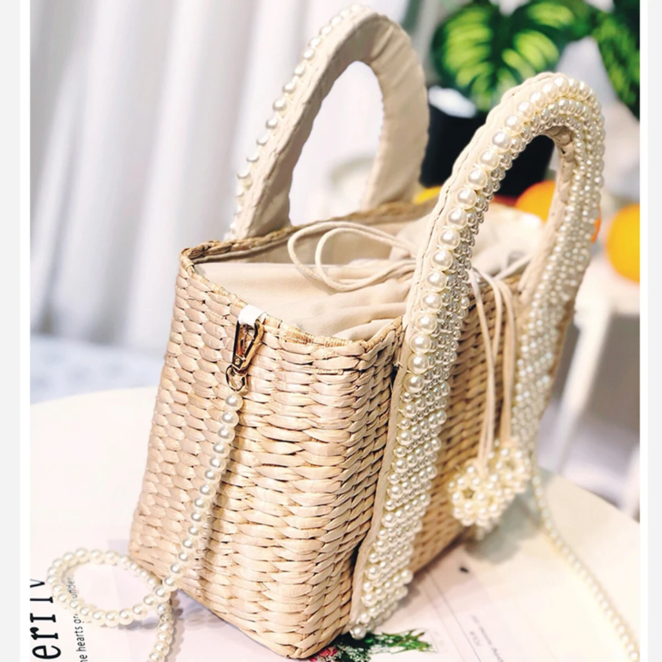 Beach Bag with Pearl (5)
