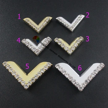 

20pcs 20mm Crystal Flag Tips Metal Rhinestone Book Corner Protectors DIY Horse Browband Garment Accessories Scrapbooking Albums