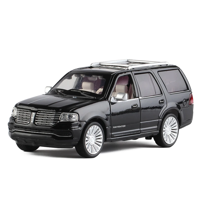 

1:32 Lincoln Navigator kids toys Diecast Car model SUV metallic material Sound and light pull back Model toy car