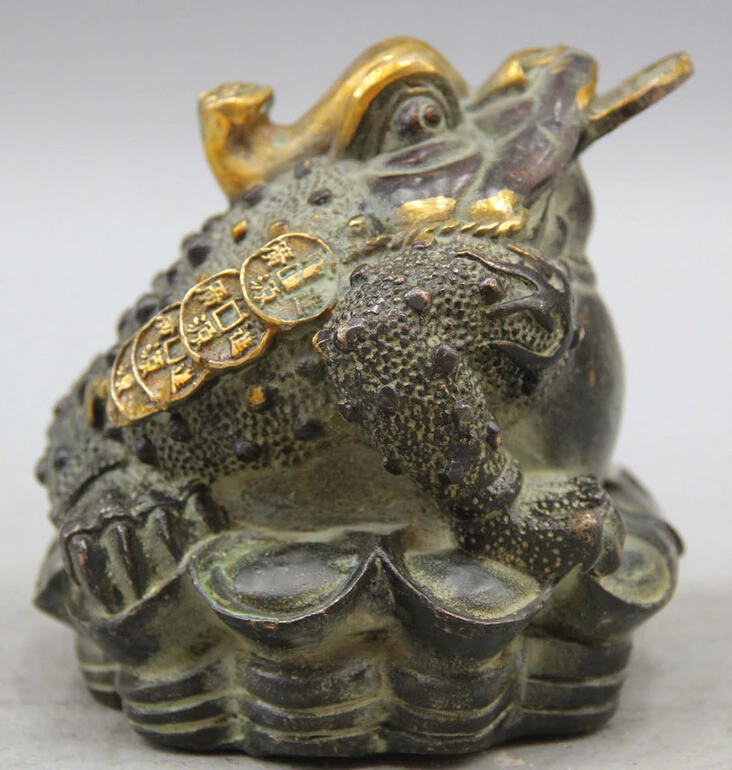 

Collectible bronze S1571 4" Chinese Bronze Gild Feng Shui Wealth Golden Toad Spittor Sculpture Statue B0403