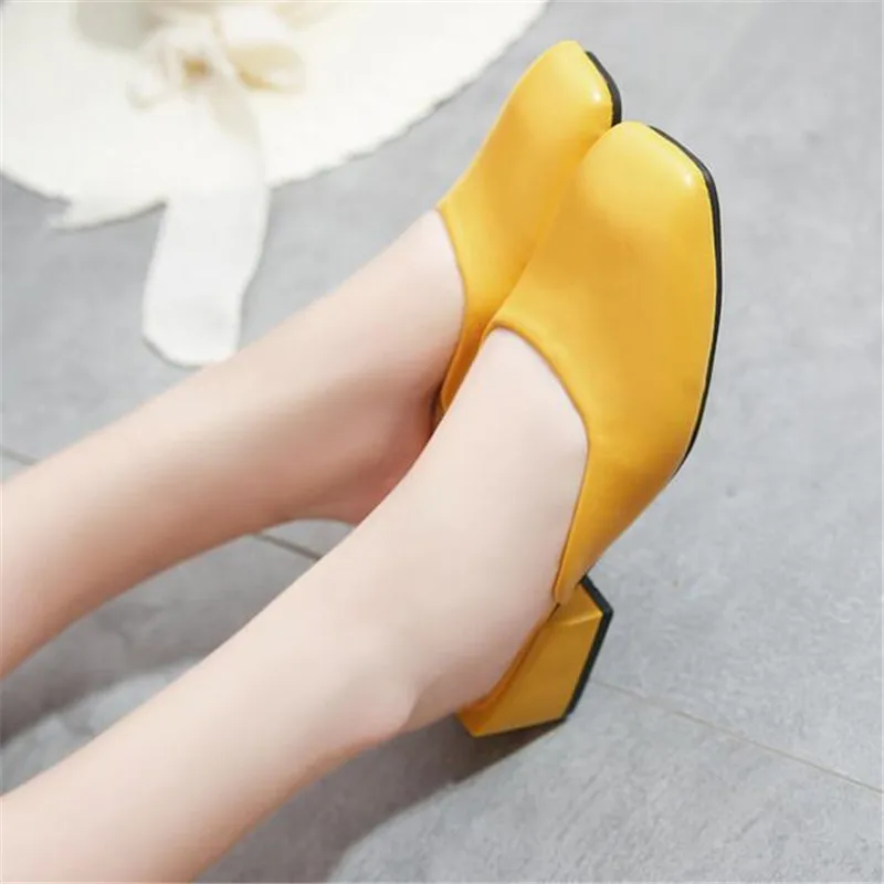 

New summer sandals and slippers women's fashion versatile with thick with baotou outside wearing lazy half drag women's shoes