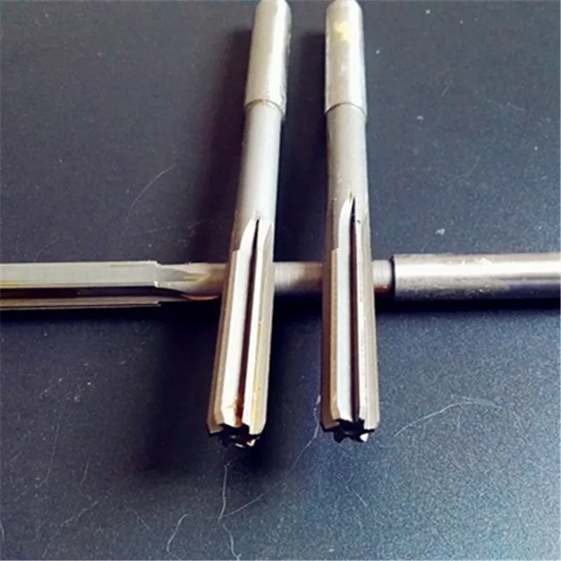 

D4 HSS Straight Shank Machine Reamers Precision H7 Chucking Reamer